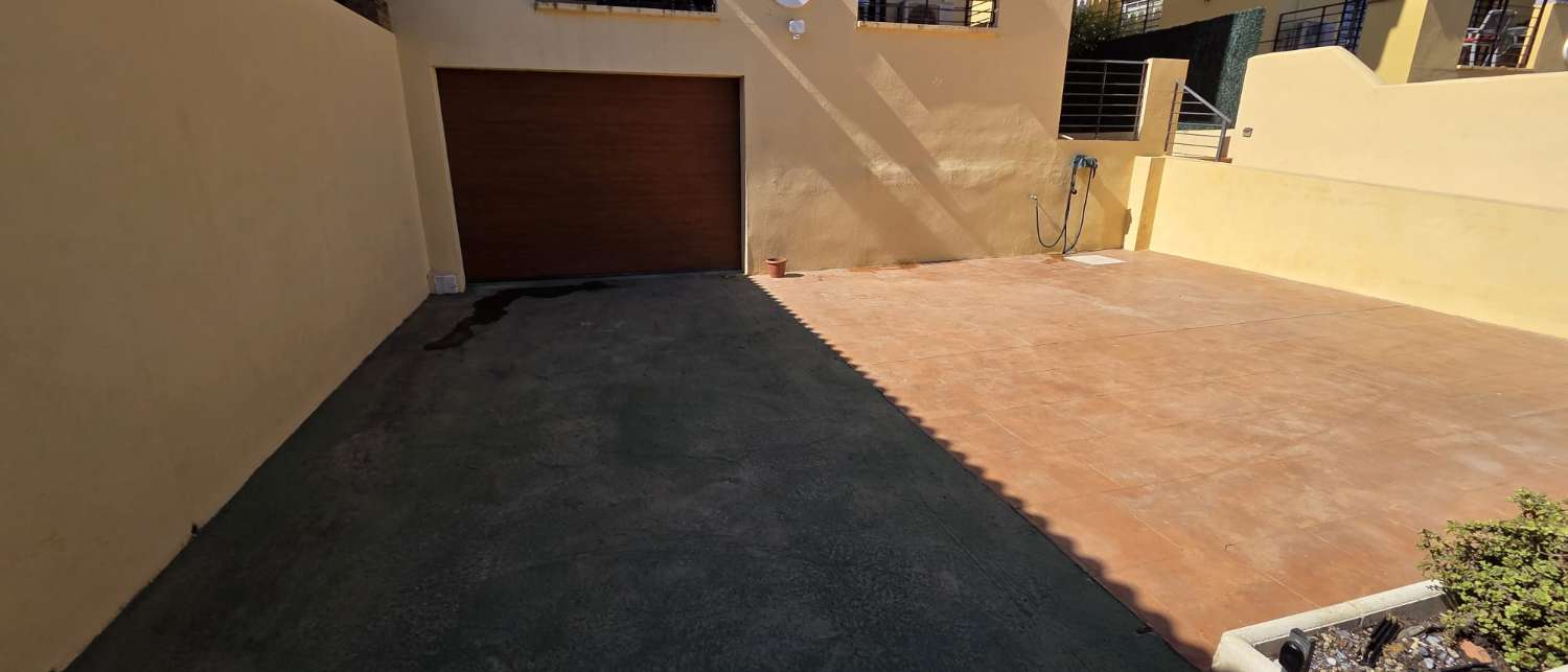 Chalet en venta en Alhaurín de la Torre