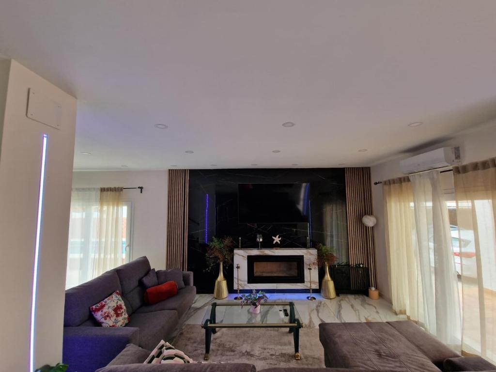 Villa en alquiler en Alhaurín de la Torre