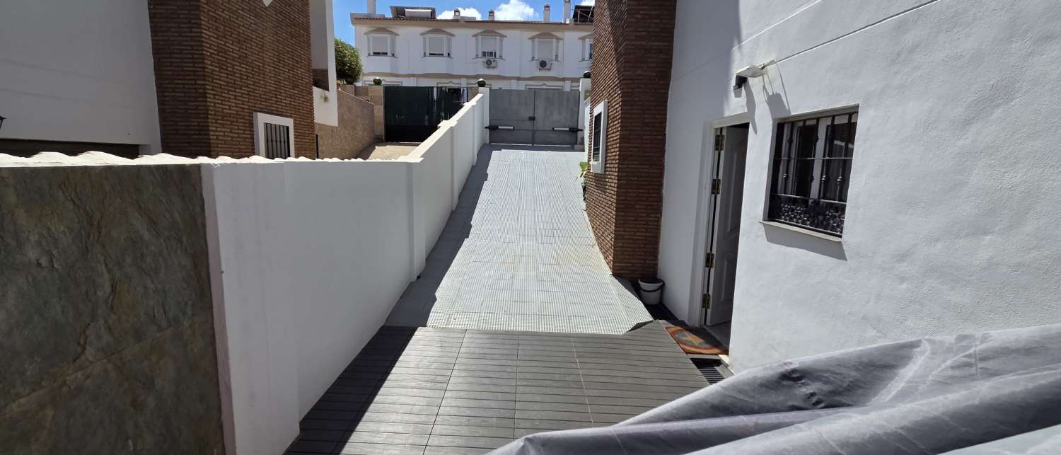 Chalet en alquiler en Alhaurín de la Torre