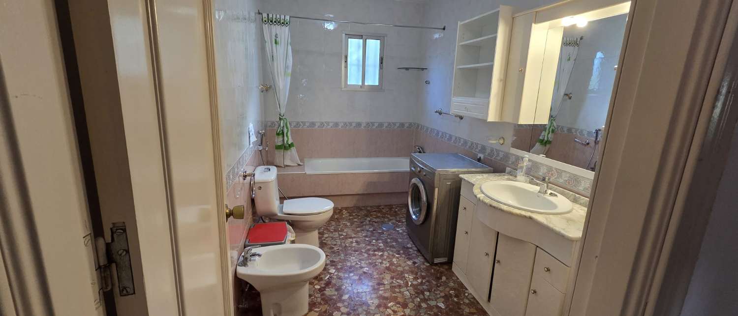 Villa for rent in Alhaurín de la Torre