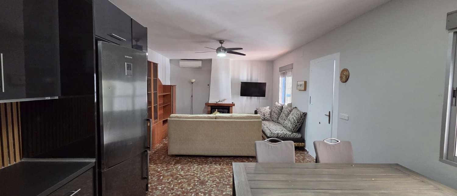 Villa for rent in Alhaurín de la Torre