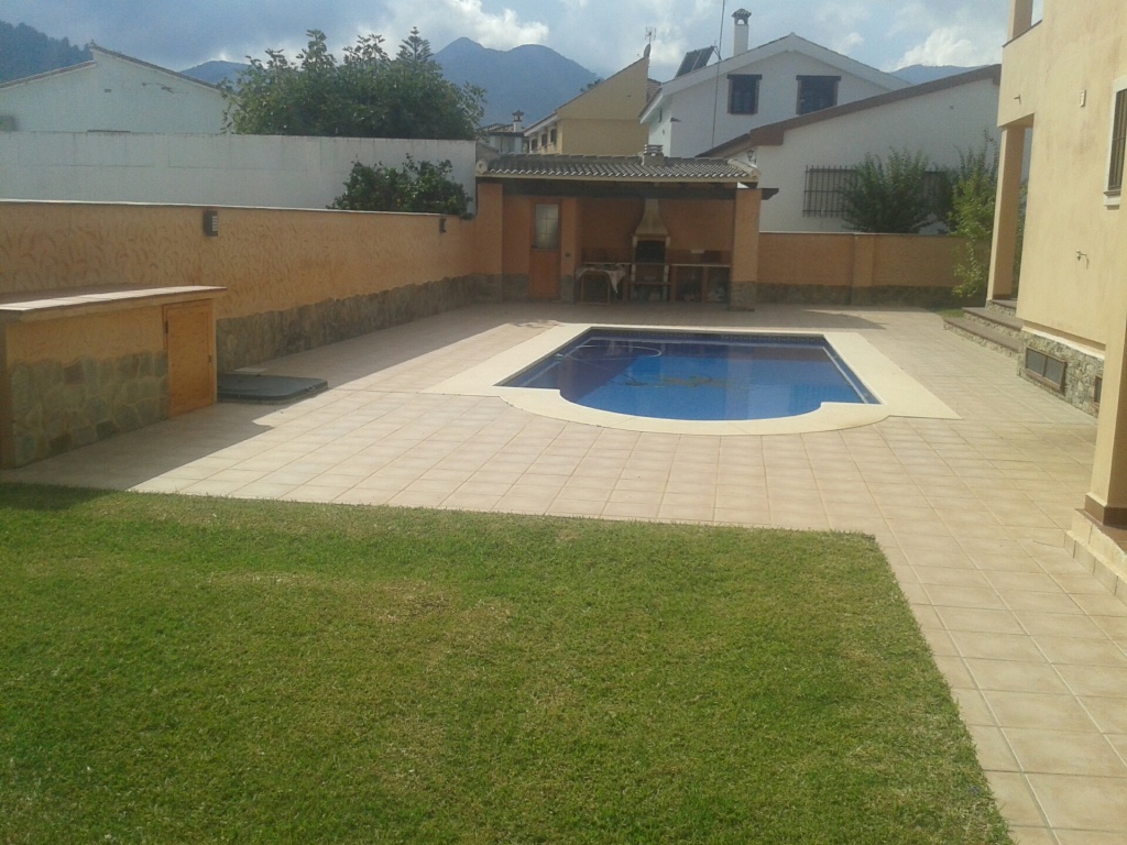 Villa for rent in Alhaurín de la Torre