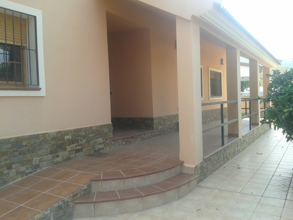 Villa for rent in Alhaurín de la Torre