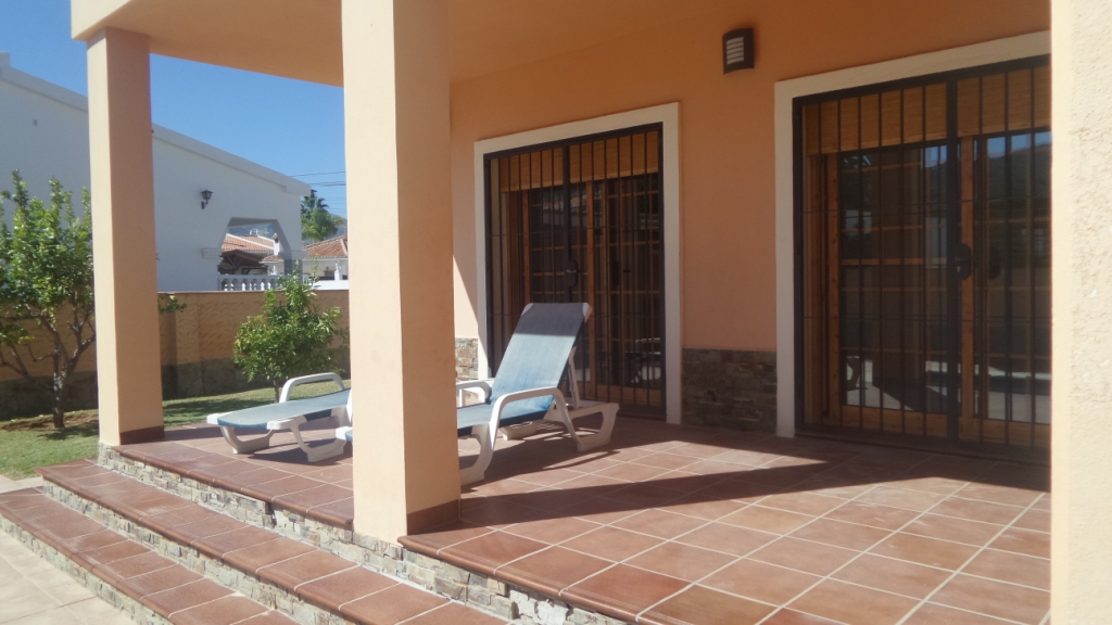 Villa for rent in Alhaurín de la Torre