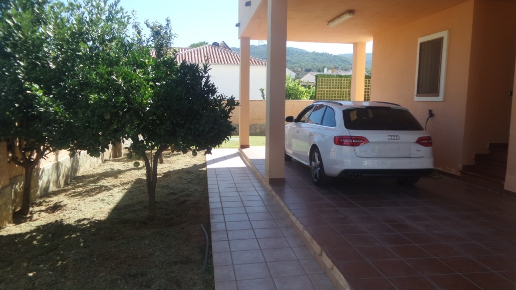 Villa for rent in Alhaurín de la Torre