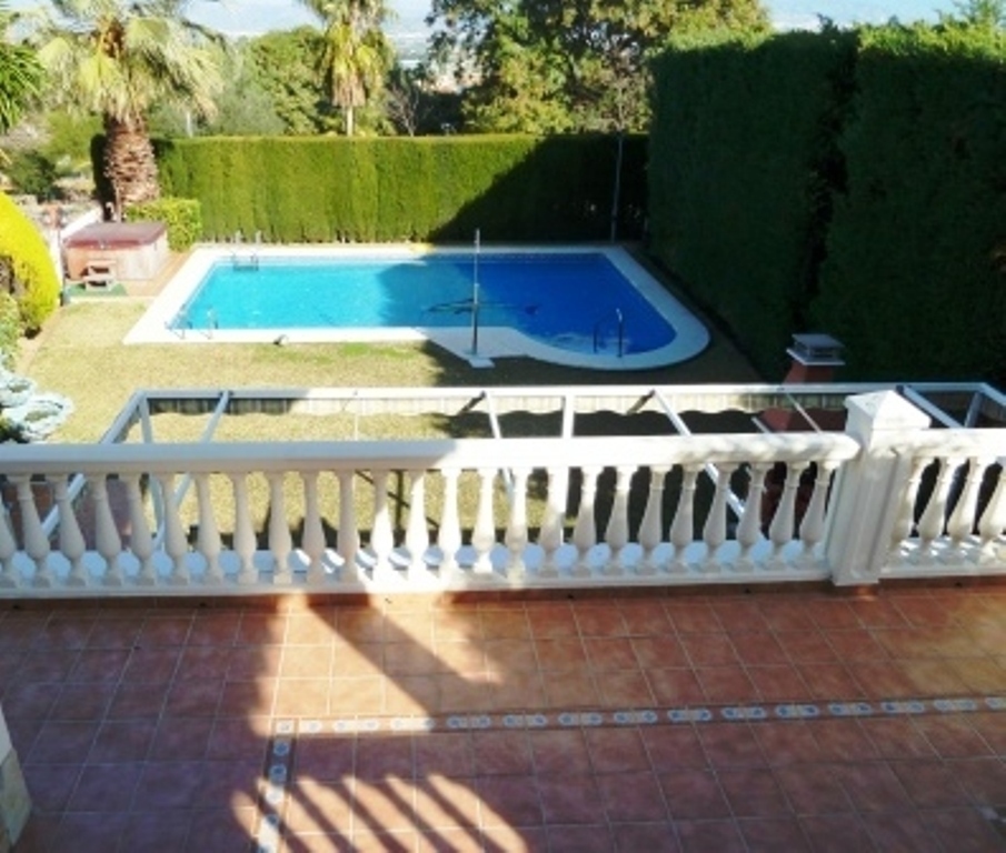 Villa en venta en Alhaurín de la Torre