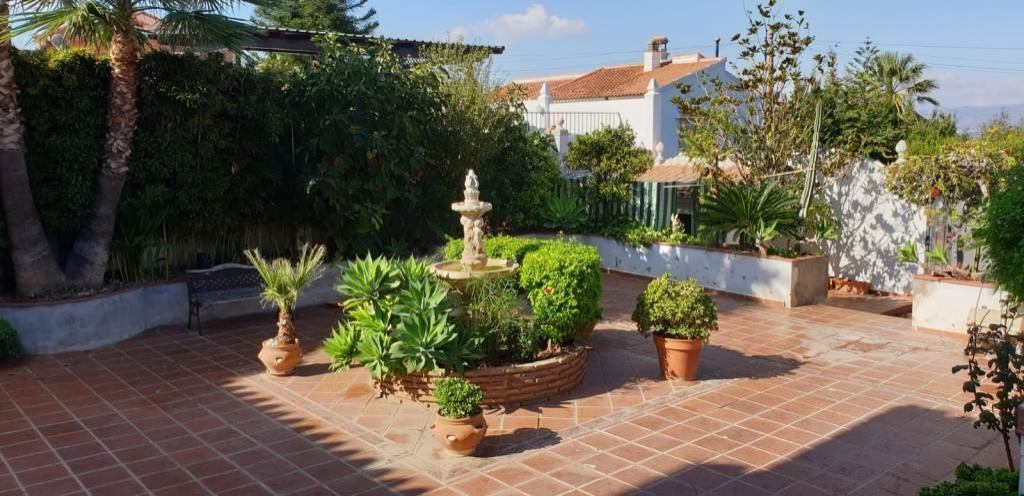 Villa en venta en Alhaurín de la Torre