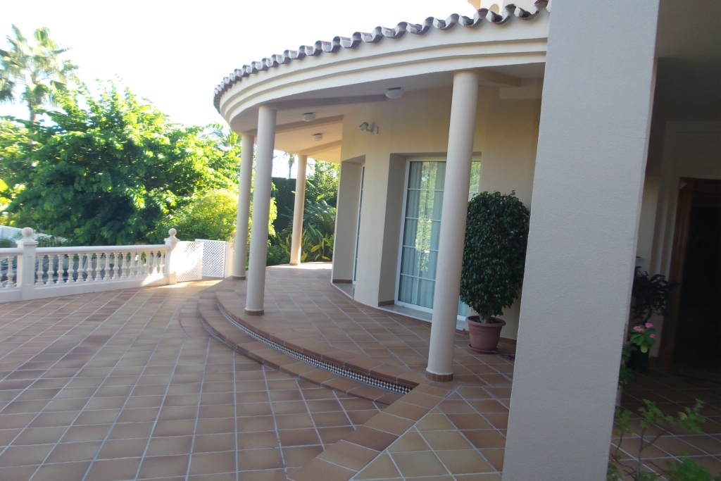 Villa en venta en Alhaurín de la Torre