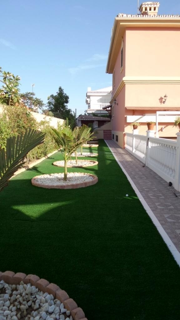 Villa for sale in Torremolinos