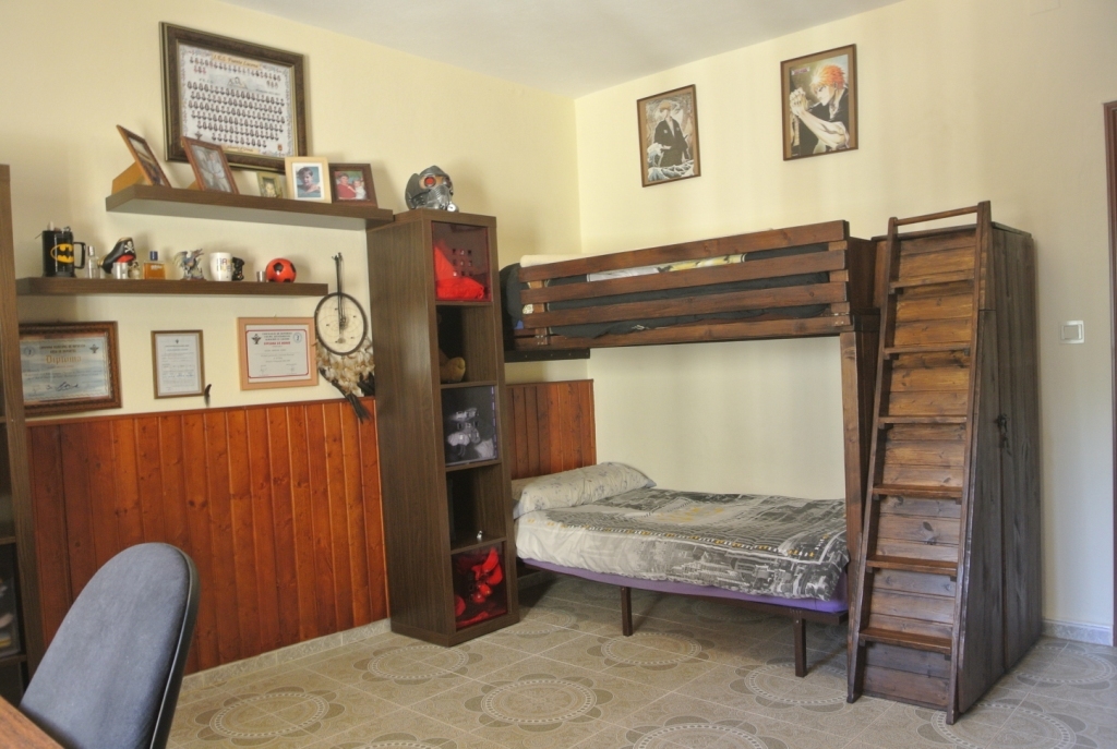 Vila en venda in Alhaurín el Grande